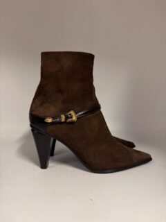 TEXAN chic🤎 

#marzollashop #fw2526